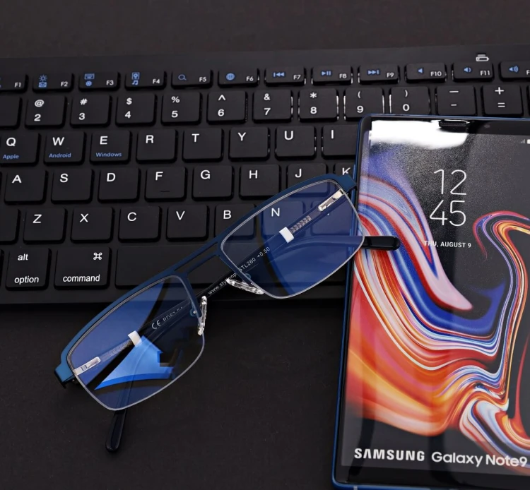 50d880314a0925938cbf8858f5d10970.jpg